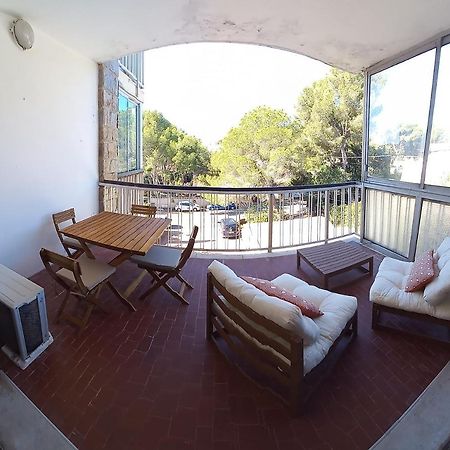 Loft Climatise "La Pinede", 50 M2, Tres Calme, 5 Mn A Pied Des Plages, Lit King Size La Seyne-sur-Mer Buitenkant foto