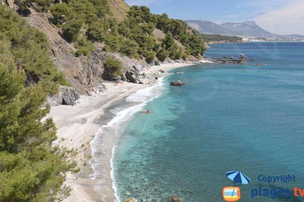 Loft Climatise "La Pinede", 50 M2, Tres Calme, 5 Mn A Pied Des Plages, Lit King Size La Seyne-sur-Mer Buitenkant foto