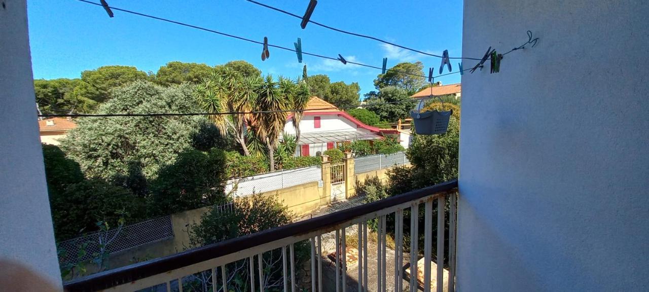 Loft Climatise "La Pinede", 50 M2, Tres Calme, 5 Mn A Pied Des Plages, Lit King Size La Seyne-sur-Mer Buitenkant foto