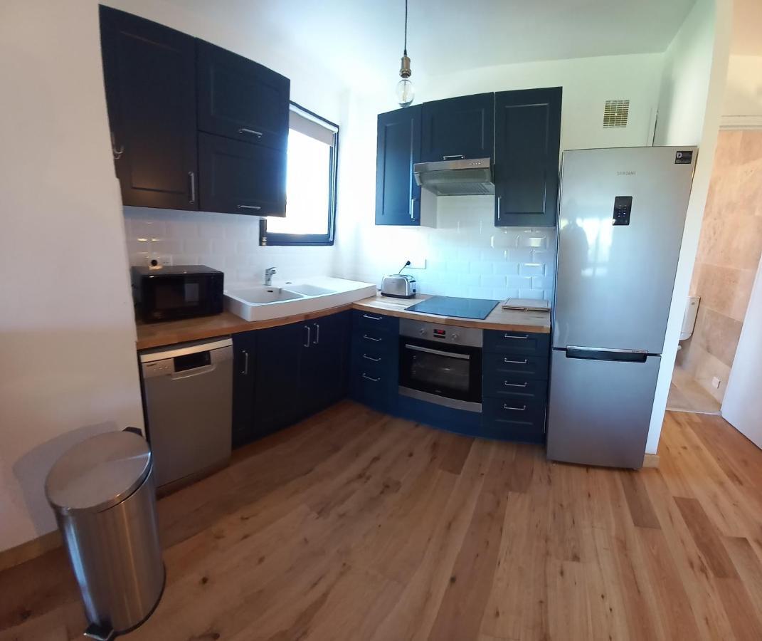 Loft Climatise "La Pinede", 50 M2, Tres Calme, 5 Mn A Pied Des Plages, Lit King Size La Seyne-sur-Mer Buitenkant foto